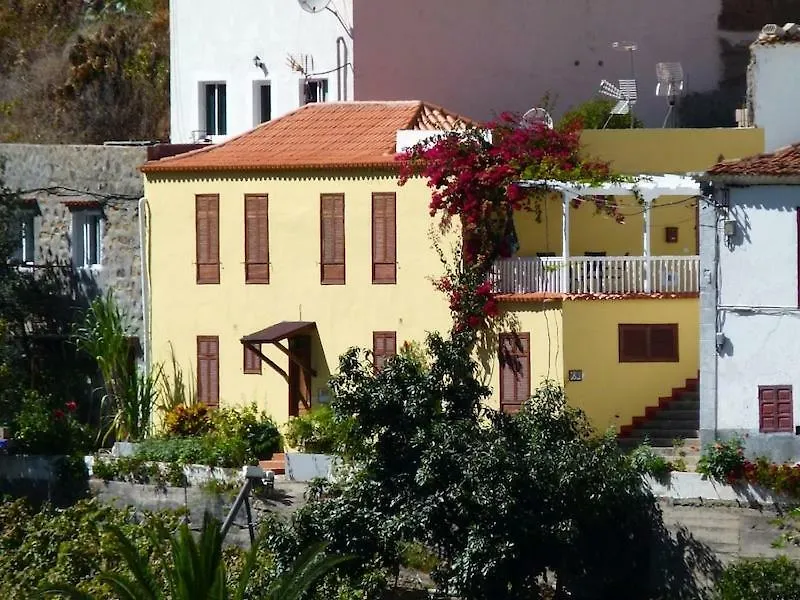 Casa Rural Lili Vallehermoso 0*,